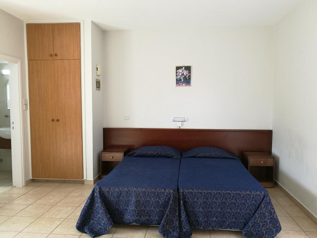 Georgia Hotel Apartments プロタラス エクステリア 写真